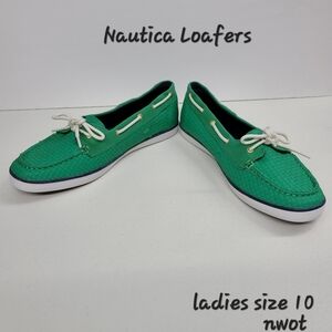 Nautica womans loafers boat shoes nwob size 10